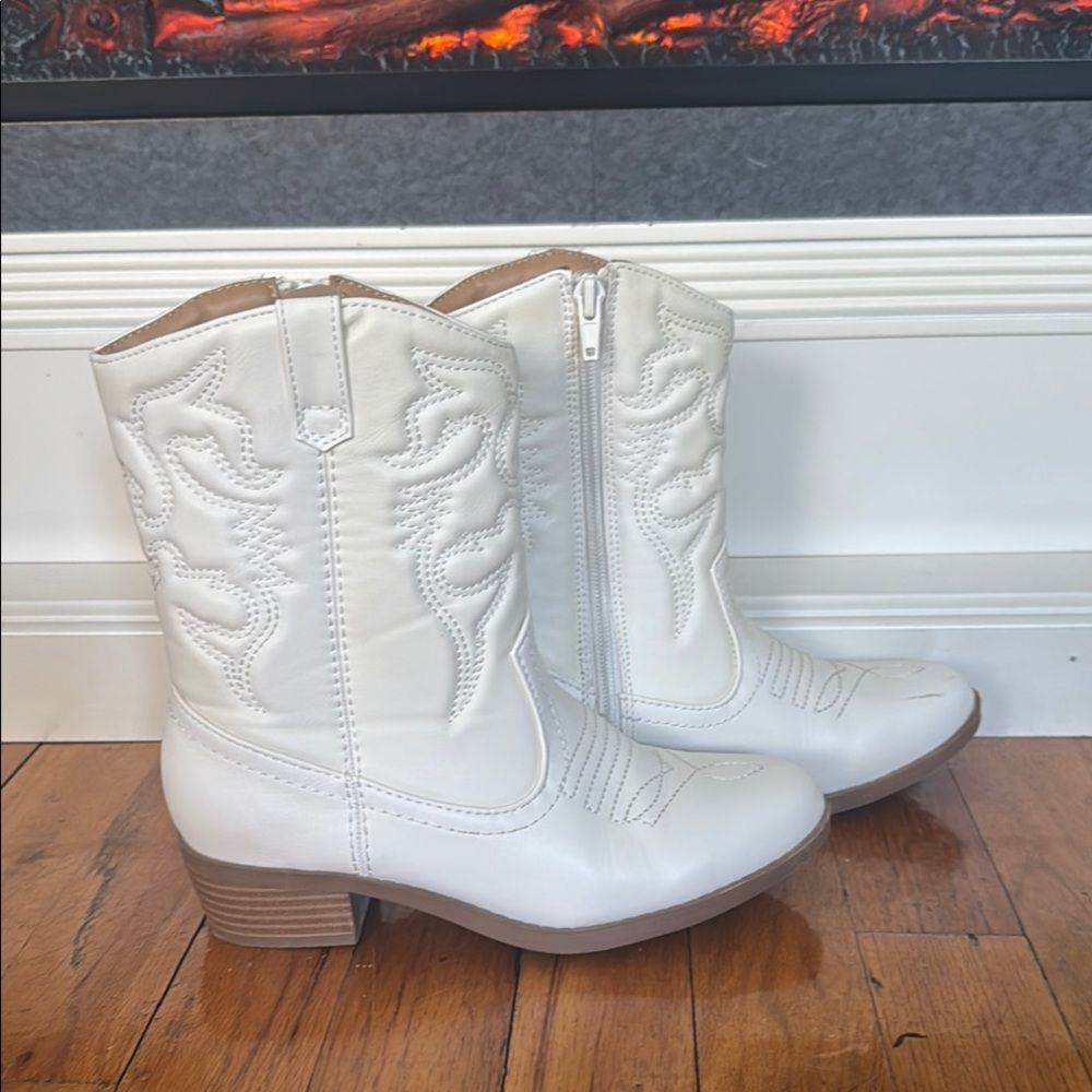 Girls Size 3 White Western-Style Cowgirl Boots